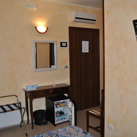 Messapia 4* Oria (Brindisi)