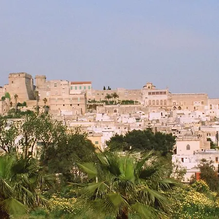 Alojamento de Acomodação e Pequeno-almoço Messapia 4*