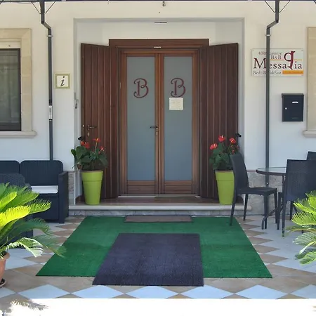 Alojamento de Acomodação e Pequeno-almoço Messapia